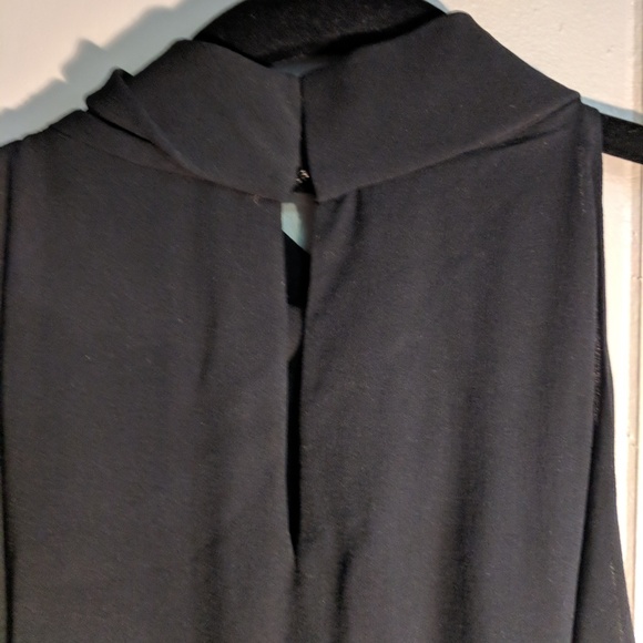 Black knee length dress - Picture 5 of 6